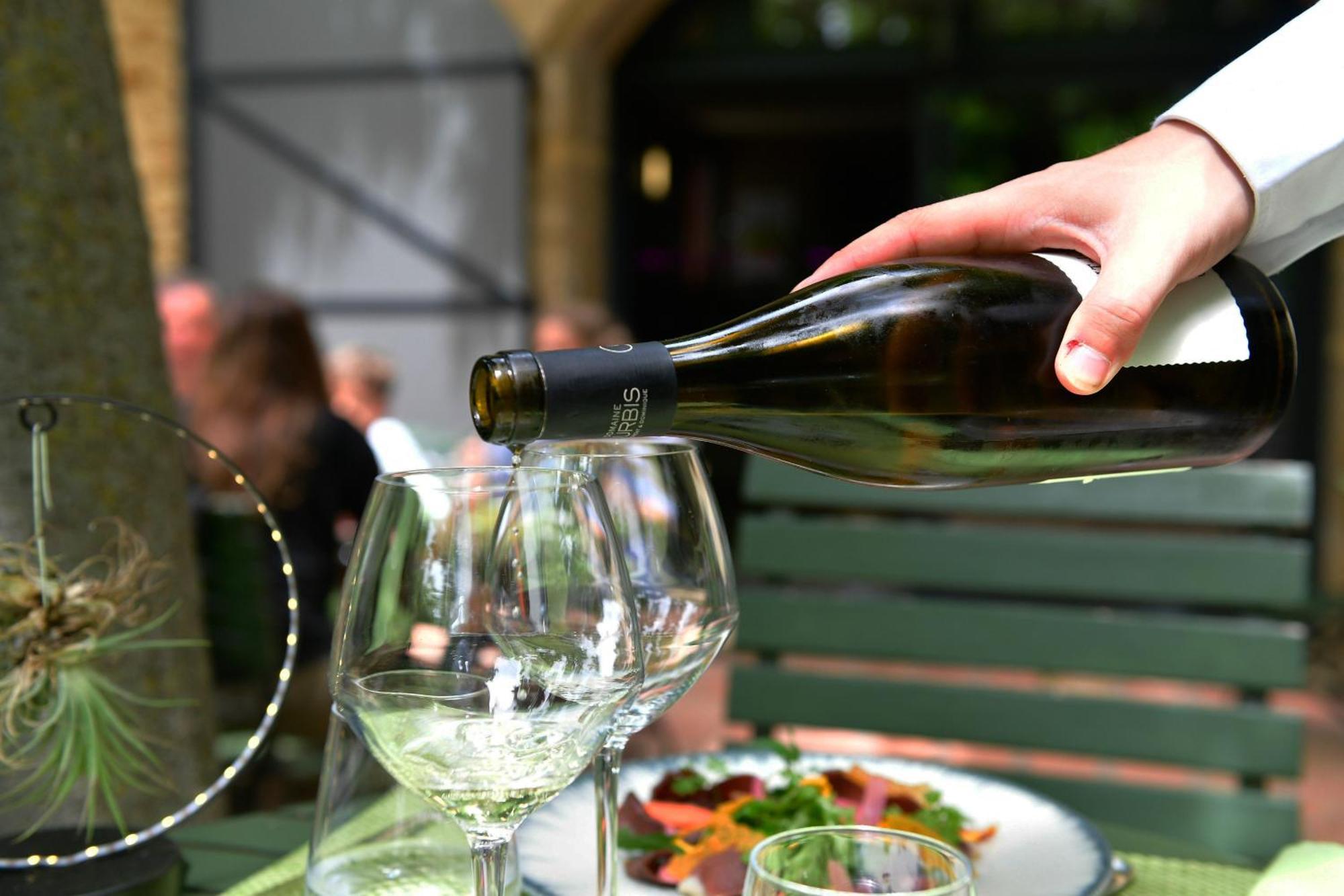 Le Mas Des Aigras - Hotel & Restaurant De Charme En Provence Οράνζ Εξωτερικό φωτογραφία